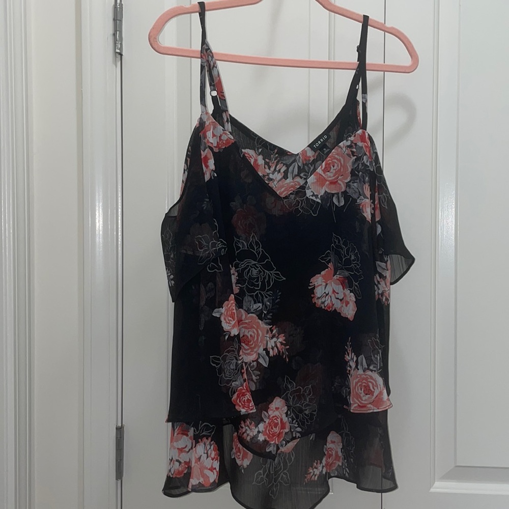 Floral cold shoulder blouse - Sz 0